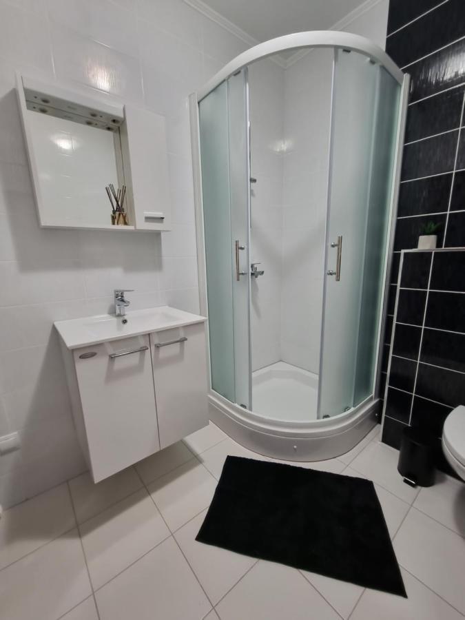 Lux Apartments Vodice Ngoại thất bức ảnh
